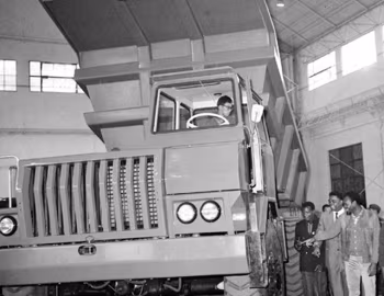 Shanghai SH380 '09.1969–80