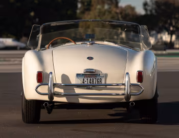 1963 Shelby Cobra 289 (CSX 2044)