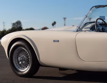 1963 Shelby Cobra 289 (CSX 2044)