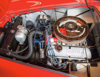 Sous la capuche 1963 Shelby Cobra 289 (CSX 2048)