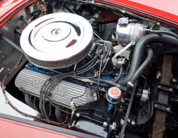 Sous la capuche 1963 Shelby Cobra 289 (CSX 2121) '05.1963