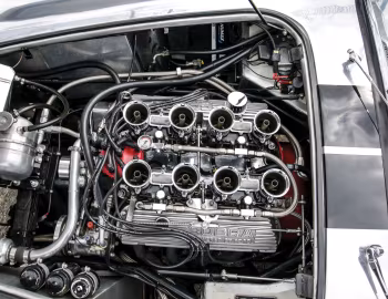Sous la capuche 1965 Shelby Cobra 289 S/R (CSX 8001) '2002