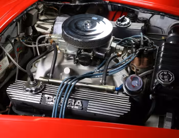 Sous la capuche 1967 Shelby Cobra 427 (CSX 3308)