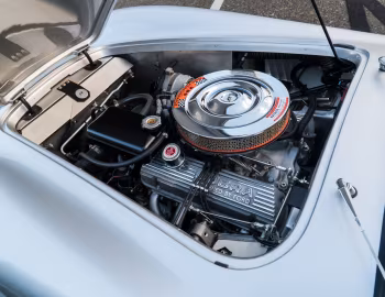 Sous la capuche 1965 Shelby Cobra 289 S/R (CSX 8036)