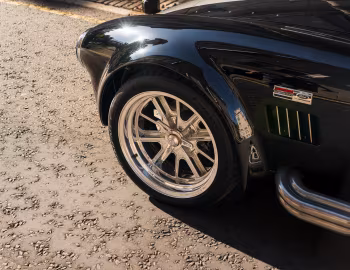 Shelby Cobra CSX10000 [UK-spec] '2023–pr.