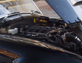 Sous la capuche Shelby Cobra CSX10000 [UK-spec] '2023–pr.