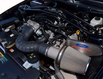Sous la capuche 2008 Shelby GT Barrett-Jackson Limited Edition Convertible