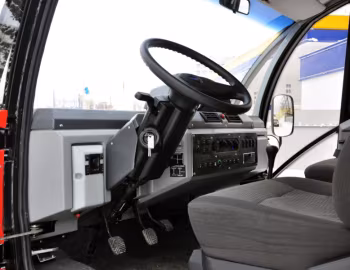 Інтэр'ер Silant 3.3TD КМГ (2868) '2010–12