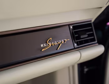 Interior 1989 Porsche 911 Turbo "East Hampton" Reimagined by Singer (964) '2023