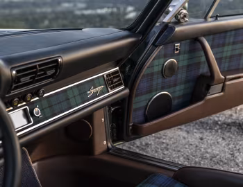 Interior 1990 Porsche 911 "Black Watch" Reimagined by Singer '01.2025