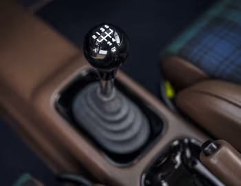 Interior 1990 Porsche 911 "Black Watch" Reimagined by Singer '01.2025