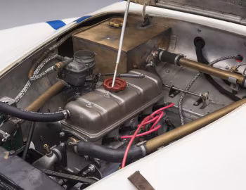 Sob o capô Škoda 1101 Sport (Typ 966) '1949–50
