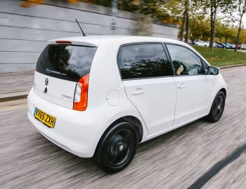 Škoda Citigo "Black Edition" 5-door [UK-spec] '07.2014–08.2016