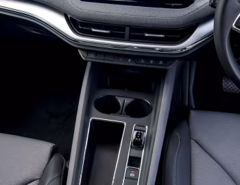Interior Škoda Enyaq iV 60 [UK-spec] '2021–pr.