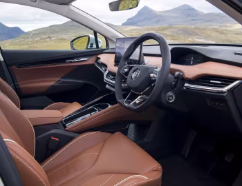 Interior Škoda Enyaq iV 80 [UK-spec] '2021–pr.