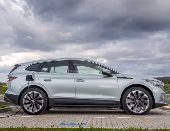 Škoda Enyaq iV 80 [UK-spec] '2021–pr.