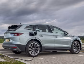 Škoda Enyaq iV 80 [UK-spec] '2021–pr.