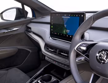 Interior Škoda Enyaq iV 85x Sportline [UK-spec] '2023–pr.