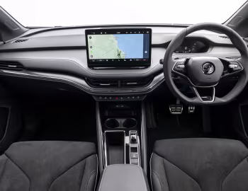 Передня панель Škoda Enyaq iV 85x Sportline [UK-spec] '2023–н.ч.