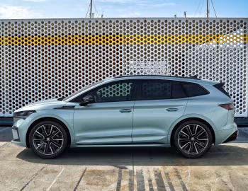 Škoda Enyaq iV 80 "Founders Edition" [Worldwide] '2020–21