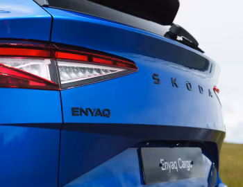 Škoda Enyaq Sportline Cargo [UK-spec] '2025–pr.