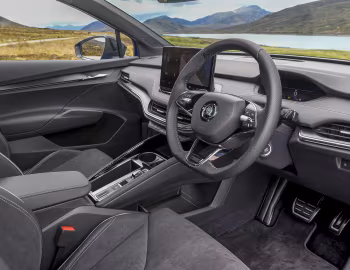 Interior Škoda Enyaq Sportline iV 80 [UK-spec] '2021–pr.