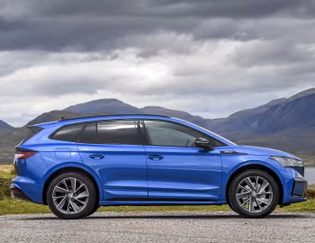 Škoda Enyaq Sportline iV 80 [UK-spec] '2021–pr.