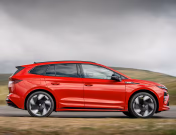 Škoda Enyaq vRS [UK-spec] '2025–pr.