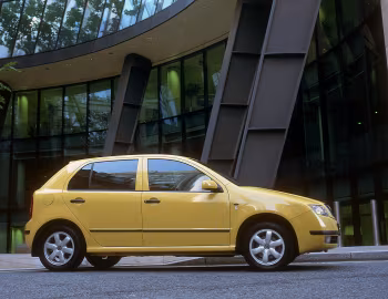 Škoda Fabia [UK-spec] (6Y) '2000–04