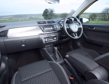 Інтер'єр Škoda Fabia [UK-spec] (NJ) '2015–18