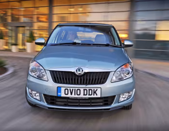 Škoda Fabia [UK-spec] (5J) '2010–13