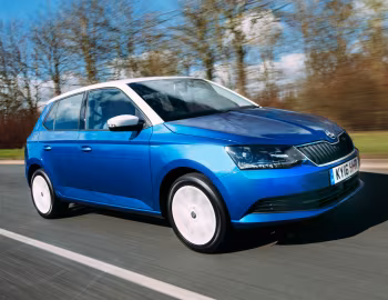 Skoda Fabia "Colour Edition" [UK-spec] (NJ) '01.2016–07.2018