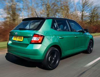 Skoda Fabia "Colour Edition" [UK-spec] (NJ) '01.2016–07.2018