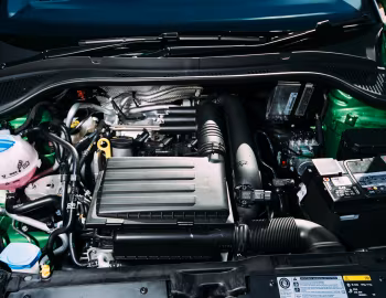 Під капотом Skoda Fabia "Colour Edition" [UK-spec] (NJ) '01.2016–07.2018