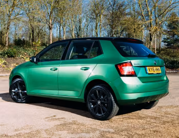 Skoda Fabia "Colour Edition" [UK-spec] (NJ) '01.2016–07.2018