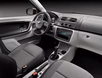 Інтер'єр Škoda Fabia Combi [Worldwide] (5J) '2010–13