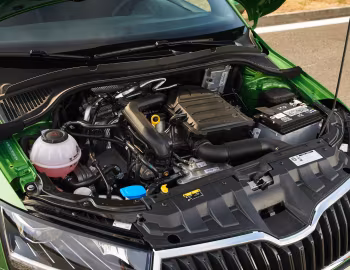 Sob o capô Škoda Fabia Combi [Worldwide] (NJ) '2018–22