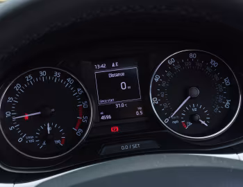 Комбінація приладів Škoda Fabia Estate [UK-spec] (NJ) '2015–18