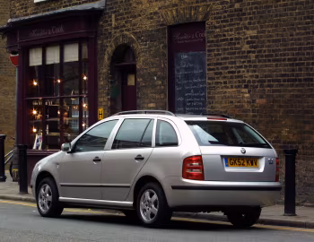 Škoda Fabia Estate [UK-spec] (6Y) '2001–04