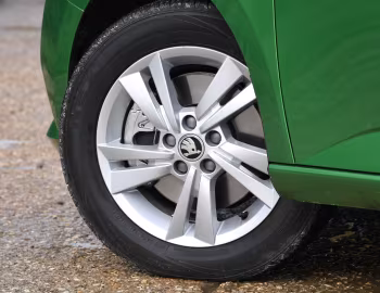 Škoda Fabia Estate [UK-spec] (NJ) '2018–21