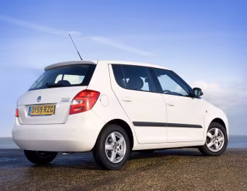 Škoda Fabia GreenLine [UK-spec] (5J) '2009–10