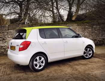 Škoda Fabia GreenLine [UK-spec] (5J) '2010–15