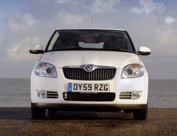 Škoda Fabia GreenLine [UK-spec] (5J) '2009–10
