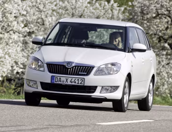 Škoda Fabia GreenLine Combi (5J) '2010–13