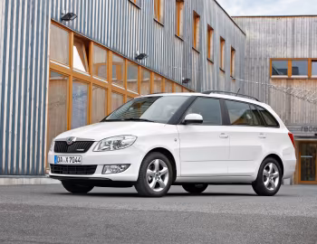 Škoda Fabia GreenLine Combi (5J) '2010–13