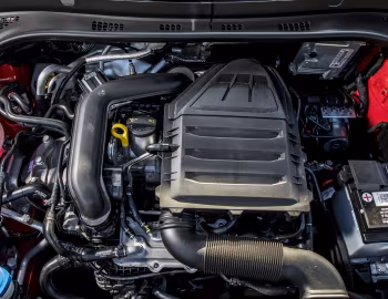 Sob o capô Škoda Fabia "Monte Carlo" [UK-spec] (NJ) '2018–21