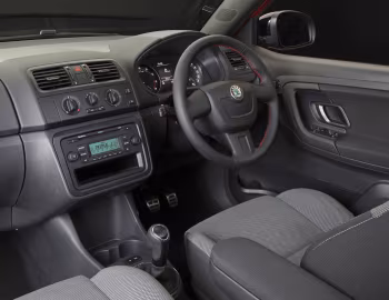 Painel frontal Škoda Fabia "Monte Carlo" [Australia] (5J) '2011–15