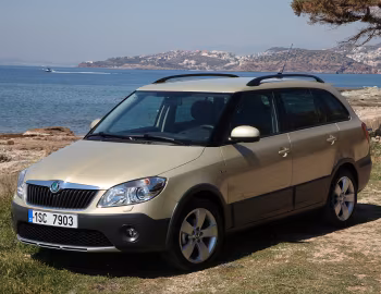 Škoda Fabia Scout Combi (5J) '2010–14