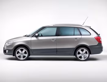 Škoda Fabia Scout Combi (5J) '2009–10