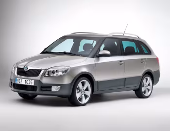 Škoda Fabia Scout Combi (5J) '2009–10